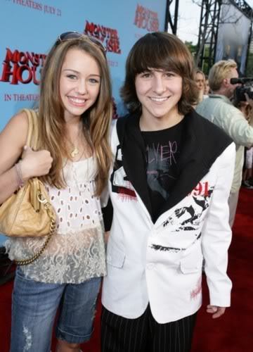 10-1 - club miley-Miley and Mitchel Musso