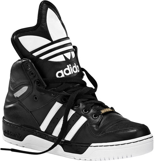 RCTVKUGJAQAOSJGQPUZ - Poze adidas