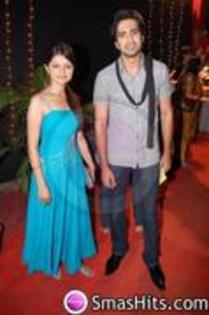 13372820_BQJZLZWQA - Rubina Dilaik And Avinash Sachdev