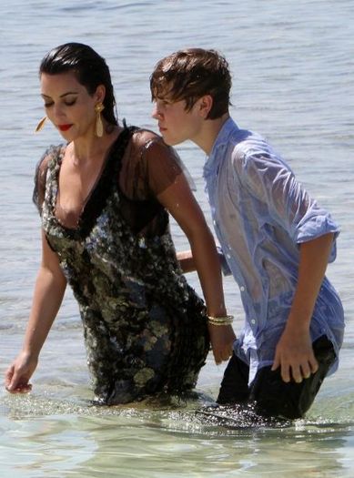 n5z5sdq1rl8xlrxd[1] - Justin  Bieber