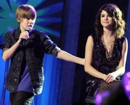justin-bieber-poze-28[1]