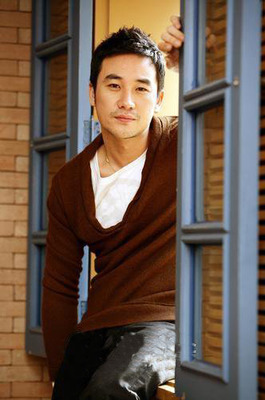 tae-woong-eom-681108l-poza - a---uhm tae woong---a