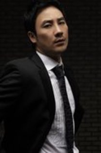 11703996_WZEHUFKOD - a---uhm tae woong---a