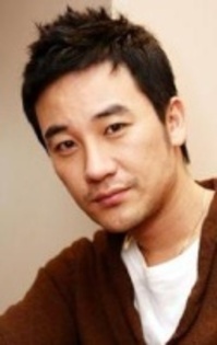11906008_OMPKSLNYC - a---uhm tae woong---a