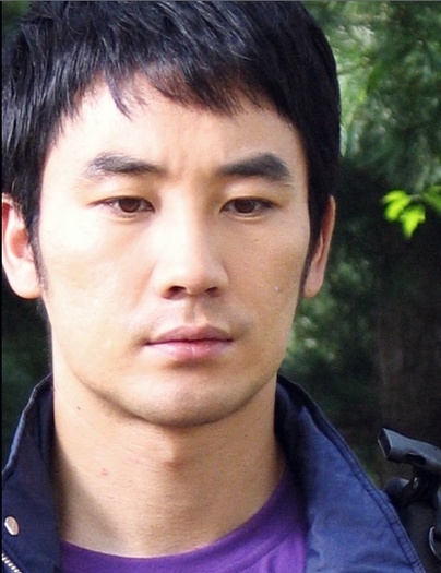 16229848_NLWVUUVXI - a---uhm tae woong---a
