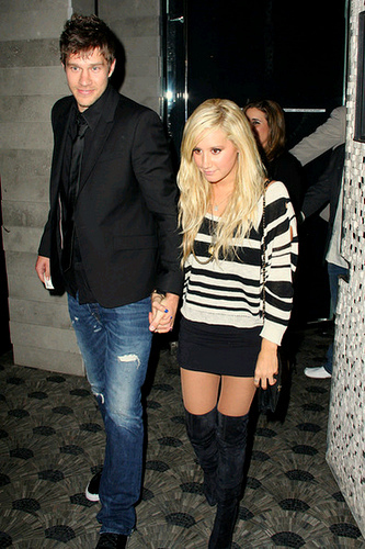 Ashley-Tisdale-Scott-Speer2[1] - poze iubire cu vedete