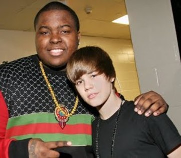 5p7oy[1] - Justin  Bieber