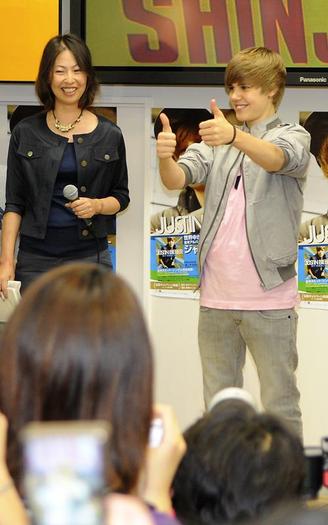 24ott28[1] - Justin  Bieber