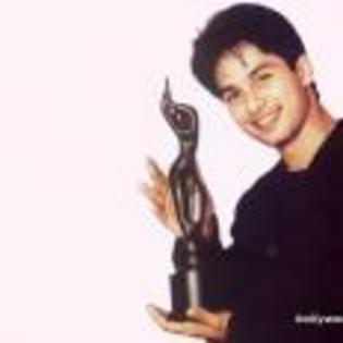 Shahid_Kapoor_1255845227_3 - Shahid Kapoor