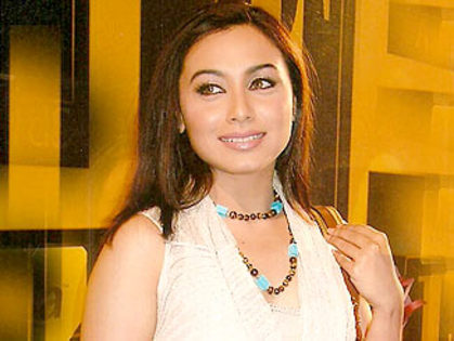 071108033731_4 - Rani Mukherjee