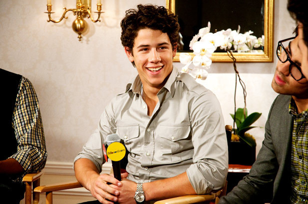 Nick-J-nick-jonas-12516457-617-409