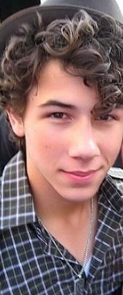 13343526_VPDFYUQRS - Cateva pozitzseee