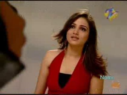 apr25thmaayka023_0001