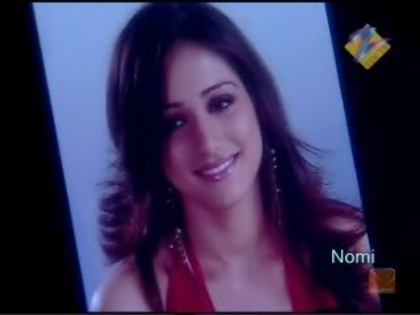 apr25thmaayka043_0002