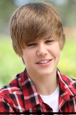 justinbieber_1276804794[1] - Justin Bieber Sedinta Foto 17
