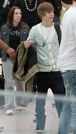 ddvxbt0cgr190tgv - xoxo-JB-xoxo