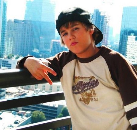 h2bix1fwn7411xw2 - xoxo-JB-xoxo