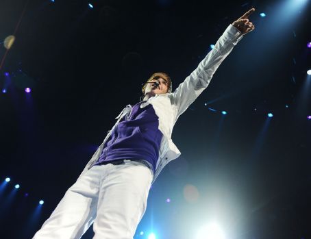 jxjn78q0ath3jx7h - xoxo-JB-xoxo