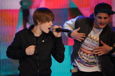 r2rhmxb7w8v1r2mv - xoxo-JB-xoxo