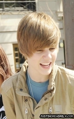 14964950_HNGNZFTEX[1] - Justin  Bieber