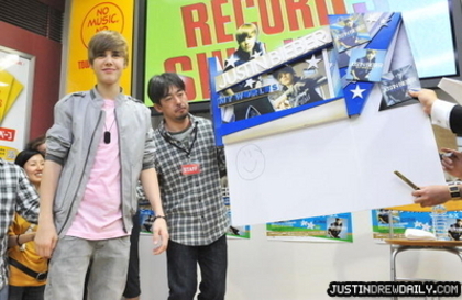 16712520_VGNLDBGTE[1] - Justin  Bieber