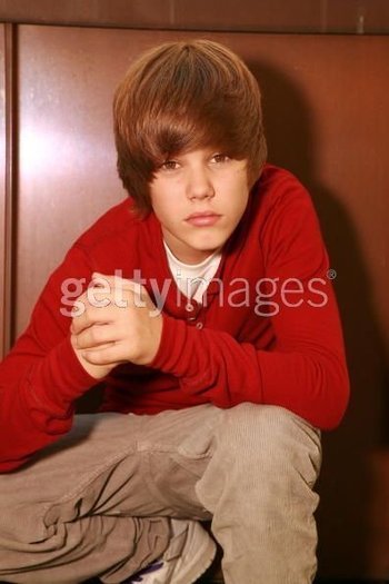NUFWMHOSDSYZSUDBTII[1] - Justin  Bieber