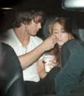 images - poze rare cu miley