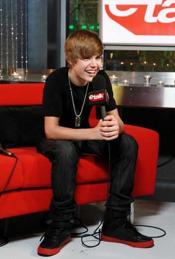 82yddsya0aedy2de - xoxo-doar cateva-xoxo