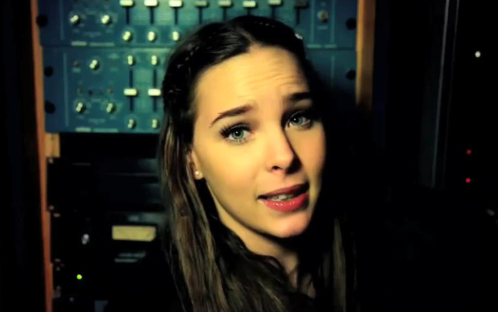 10384954_RPQSUMTVS - 000Belinda000