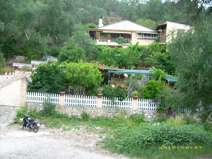 DSCI7194 - 2010_Corfu_20-29-06-a