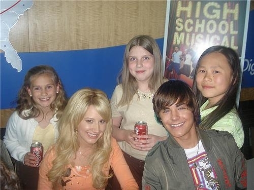 RaRE-zac-efron-and-ashley-tisdale-7377231-500-375