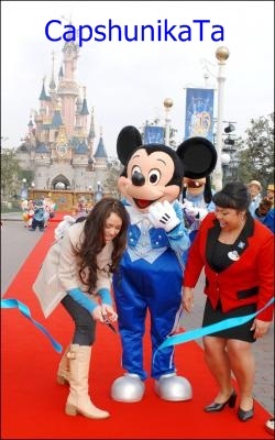 4 - miley cyrus-15th Anniversary of Disneyland Paris