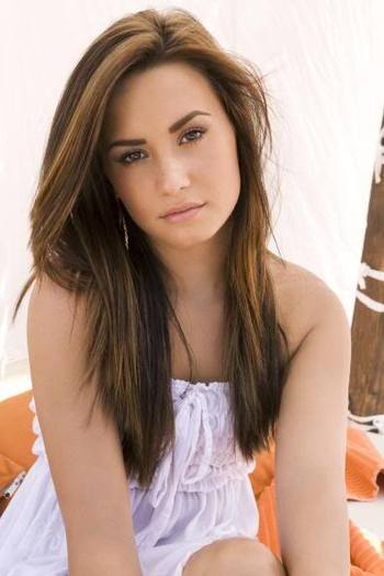 zdup - Demy Lovato-poze rare