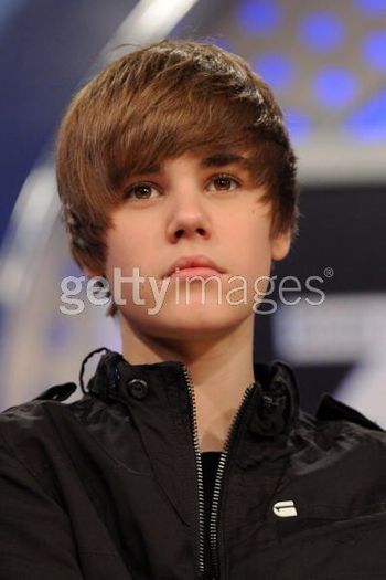 16843782_XJODKRQCJ[1] - Justin  Bieber