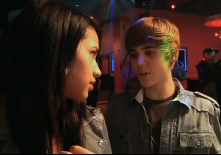 16919579_LPPUOUWCF[1] - Justin  Bieber