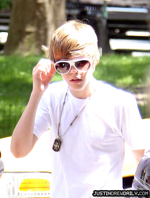 16843801_FXVAJJCWO[2] - Justin  Bieber