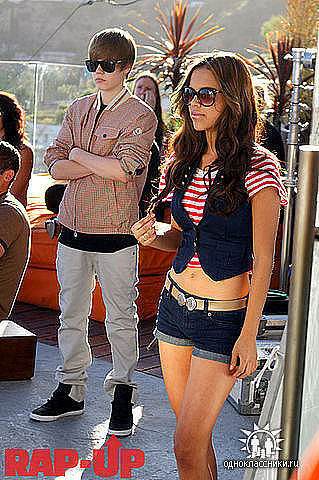 15988757_XXRMMHFZS[2] - Justin  Bieber