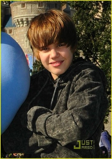 15990094_FDNHTJMJV[2] - Justin  Bieber