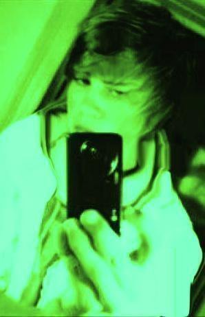 15991105_BRFNJJHDS[1] - Justin  Bieber