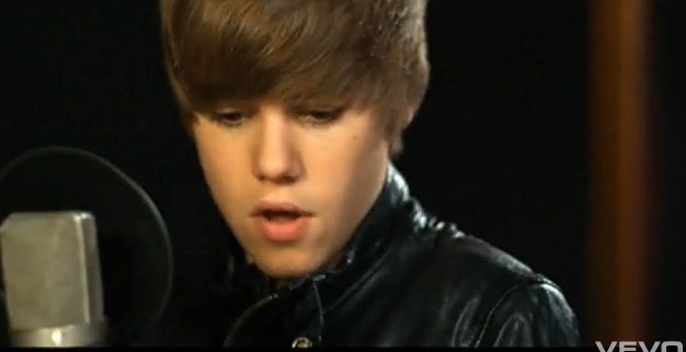 16192195_MWXHAJOMW[1] - Justin  Bieber