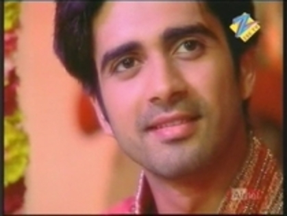 12210838_QXGOQIAGL - choti bahu