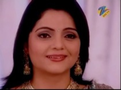 12211032_KHLQTWTMS - choti bahu