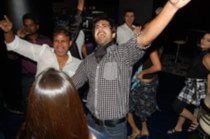 12211097_QFGGWFGQN - choti bahu