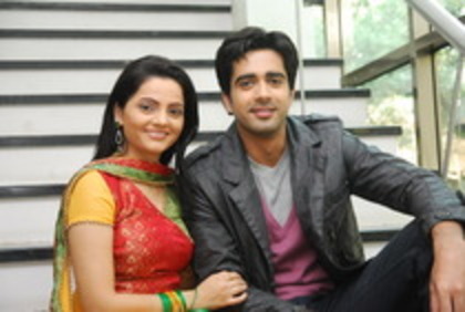 12211842_WEWITEJBJ - choti bahu