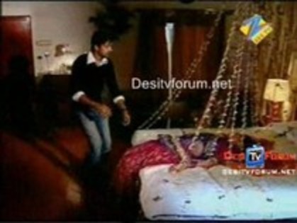 12527743_XGIYRYUKA - choti bahu