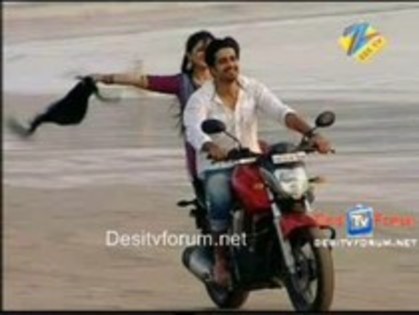 12527753_MGACWREPF - choti bahu