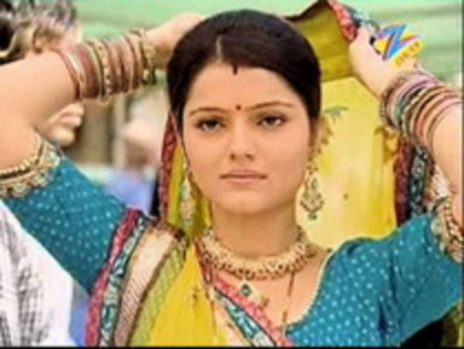 12527808_RJELKRPJB - choti bahu