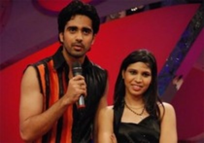 12211190_WKHZVDITY - choti bahu