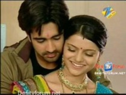 12527203_NYLTVGNHU - choti bahu
