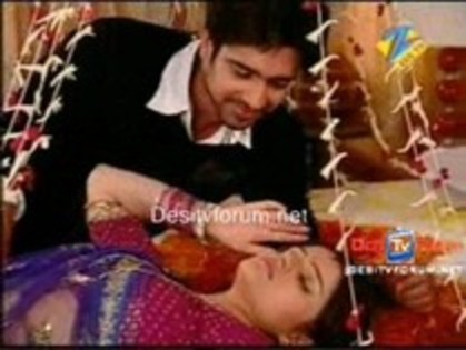 12527418_UFYDTJLZS - choti bahu